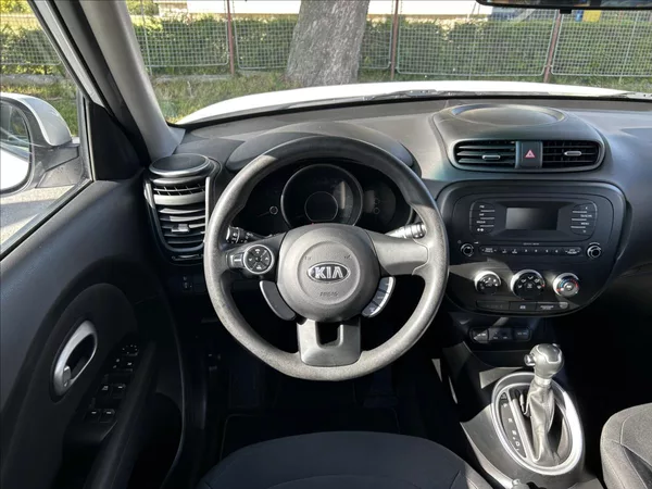 Kia Soul 1,6 GDi Automat 44t km Tažné - foto 17