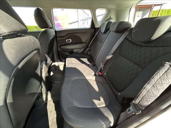 Kia Soul 1,6 GDi Automat 44t km Tažné - foto 33