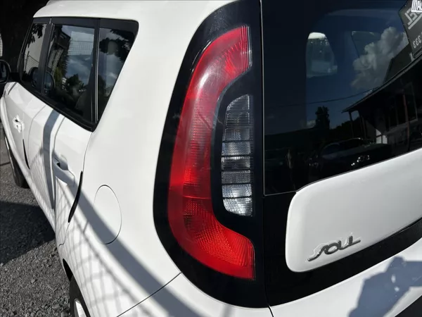 Kia Soul 1,6 GDi Automat 44t km Tažné - foto 35