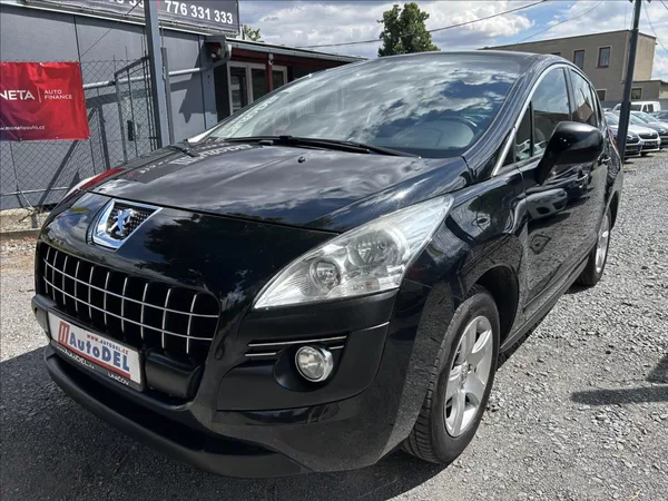 Peugeot 3008 1,6 HDi Tažné,ALU,Klimatizace