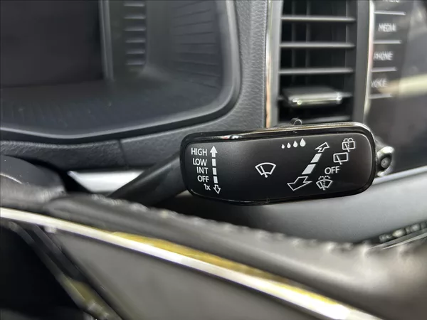 Škoda Karoq 1,0 TSi DPH Kessy,LED,1xMajit - foto 27