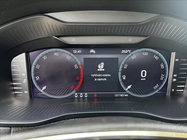 Škoda Karoq 1,0 TSi DPH Kessy,LED,1xMajit - foto 30