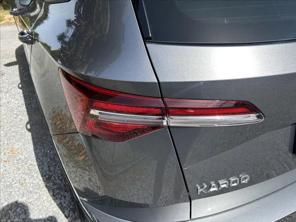 Škoda Karoq 1,0 TSi DPH Kessy,LED,1xMajit - foto 39