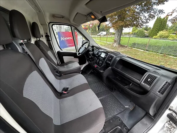 Citroën Jumper 2,2 HDi Tažné,Handsfree,Senzo - foto 26