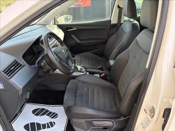 Seat Arona 1,0 TSi DPH ParkPilot,LED,Kes - foto 11