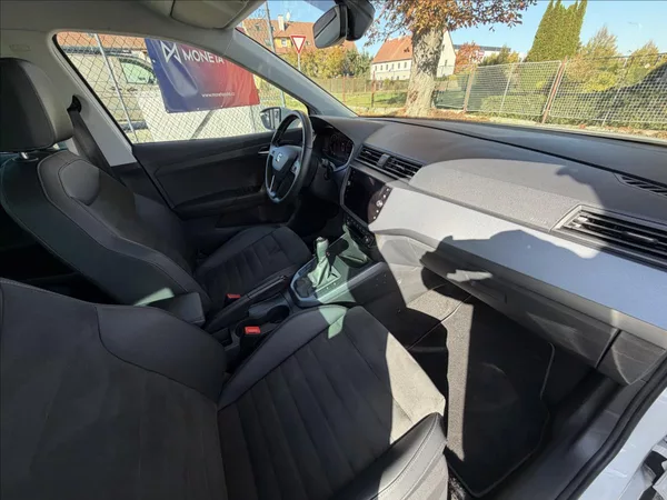 Seat Arona 1,0 TSi DPH ParkPilot,LED,Kes - foto 33
