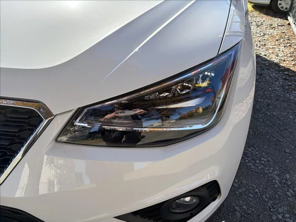 Seat Arona 1,0 TSi DPH ParkPilot,LED,Kes - foto 42