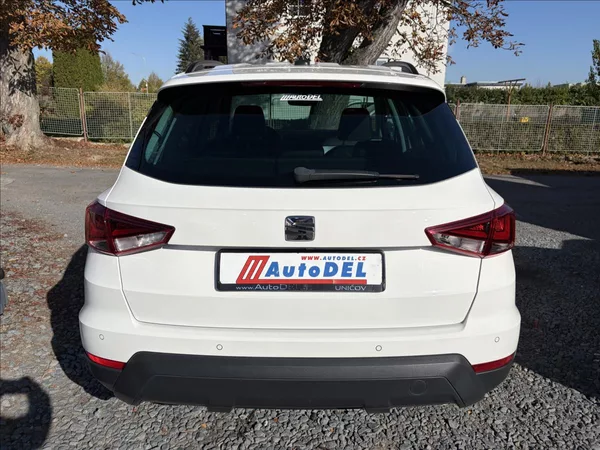 Seat Arona 1,0 TSi DPH ParkPilot,LED,Kes - foto 5