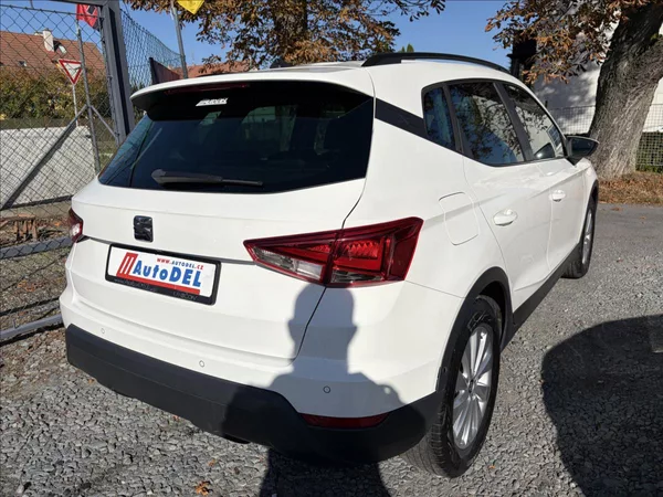 Seat Arona 1,0 TSi DPH ParkPilot,LED,Kes - foto 6