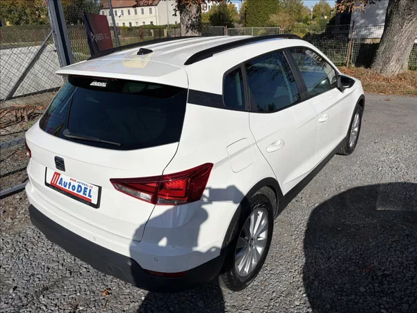 Seat Arona 1,0 TSi DPH ParkPilot,LED,Kes - foto 7