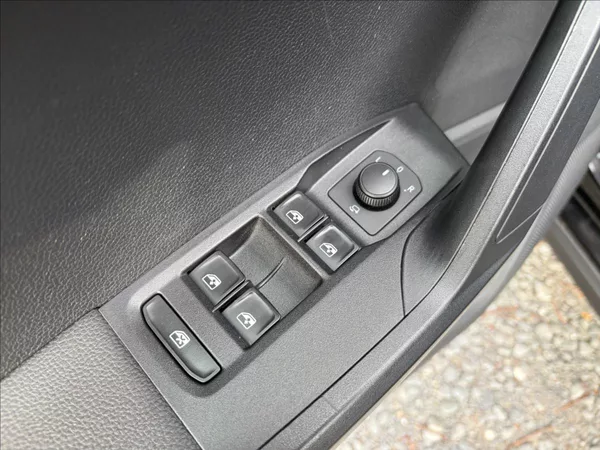 Seat Arona 1,0 TSi ACC,Kessy,Tažné,Navig - foto 12