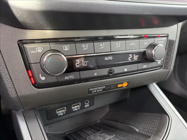 Seat Arona 1,0 TSi ACC,Kessy,Tažné,Navig - foto 22