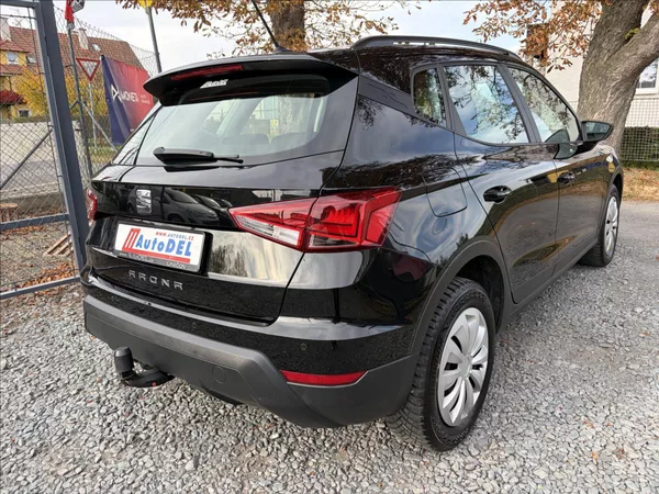 Seat Arona 1,0 TSi ACC,Kessy,Tažné,Navig - foto 6