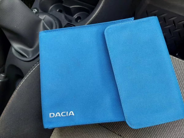 Dacia Duster 1.6i-16v originalní LPG - foto 22