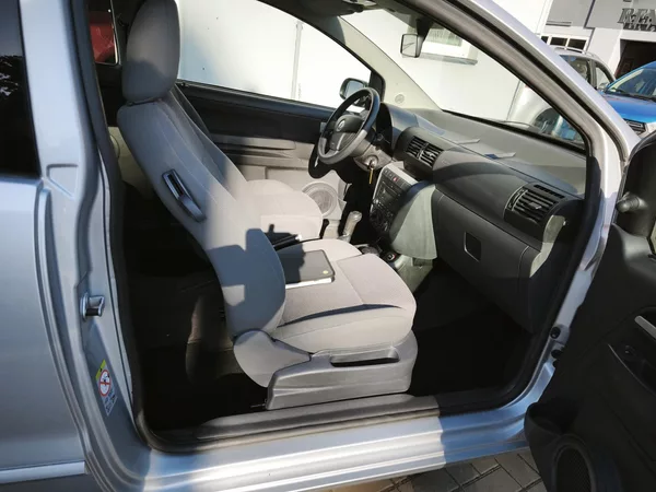 Volkswagen Fox 1,2 40kW - foto 19