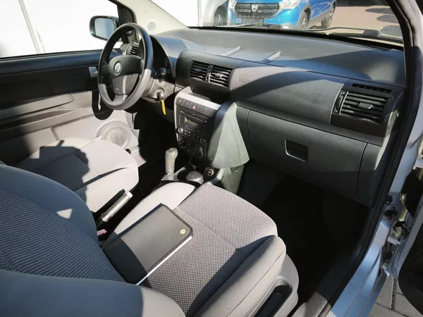 Volkswagen Fox 1,2 40kW - foto 20