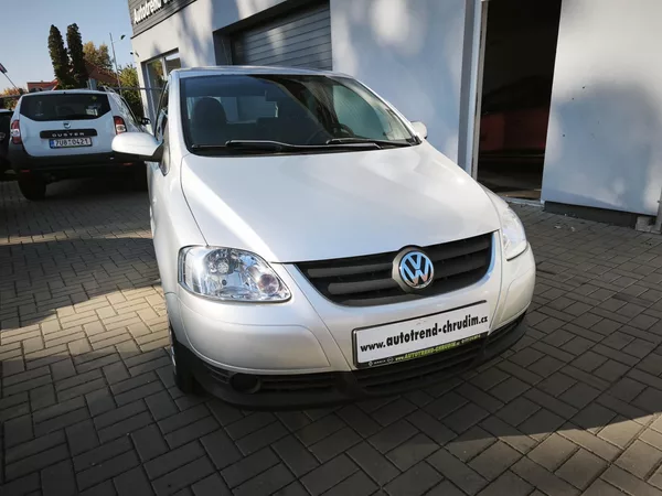 Volkswagen Fox 1,2 40kW - foto 8