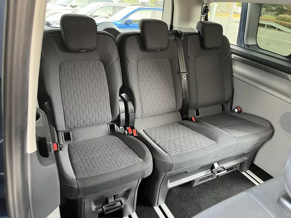Ford Tourneo Custom L2*TITANIUM*2xŠOUPKY*8m*KAMERA - foto 19