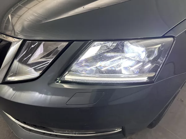 Škoda Octavia 2.0TDI*LaK*TAŽNÉ*NEZ*TOP*NAVI - foto 12