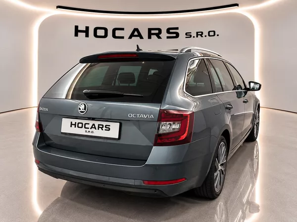 Škoda Octavia 2.0TDI*LaK*TAŽNÉ*NEZ*TOP*NAVI - foto 3