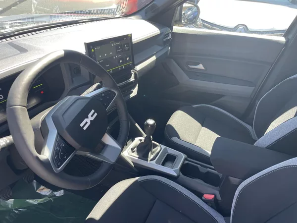 Dacia Duster journey mild hybrid 140 - foto 9