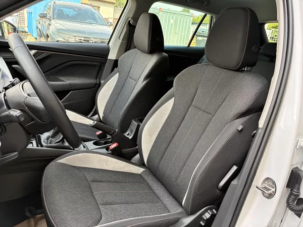 Škoda Kamiq 85kw, TOP SELECTION,1.MAJITEL. - foto 10
