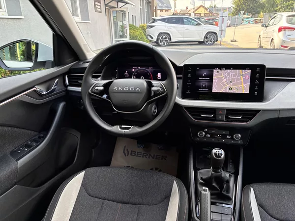Škoda Kamiq 85kw, TOP SELECTION,1.MAJITEL. - foto 17