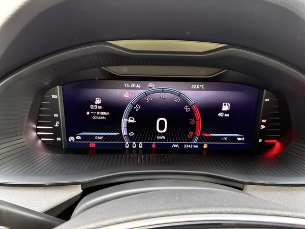 Škoda Kamiq 85kw, TOP SELECTION,1.MAJITEL. - foto 18