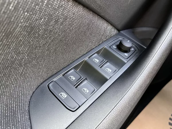 Škoda Kamiq 85kw, TOP SELECTION,1.MAJITEL. - foto 24