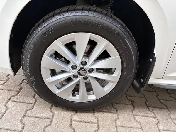 Škoda Kamiq 85kw, TOP SELECTION,1.MAJITEL. - foto 29
