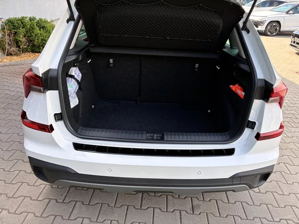 Škoda Kamiq 85kw, TOP SELECTION,1.MAJITEL. - foto 31