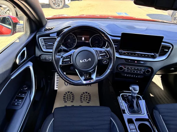 Kia Ceed 1.5T-GDi 118kW GT LINE AUTOMAT - foto 16