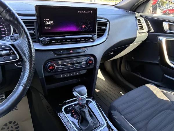 Kia Ceed 1.5T-GDi 118kW GT LINE AUTOMAT - foto 26
