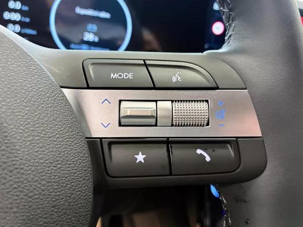 Hyundai Tucson 1,6 T-GDi 110kW GO CZECH + - foto 12