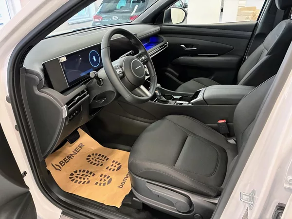 Hyundai Tucson 1,6 T-GDi 110kW GO CZECH + - foto 6