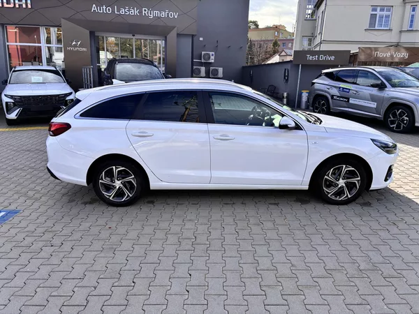 Hyundai i30 WG 1.5T-GDi 118kW SMART NAVI - foto 8