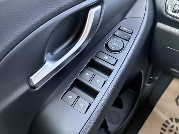 Hyundai i30 1.5DPi 81kW COMFORT ALU - foto 21