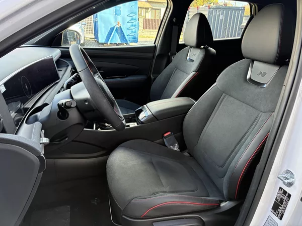 Hyundai Tucson 1,6 T-GDi 110kW DCT N-Line - foto 10