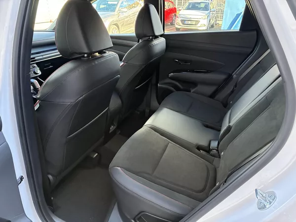 Hyundai Tucson 1,6 T-GDi 110kW DCT N-Line - foto 22