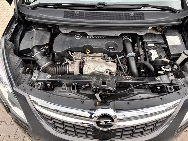 Opel Zafira Tourer 2.0CDTi 125kW AT 7MÍST - foto 25