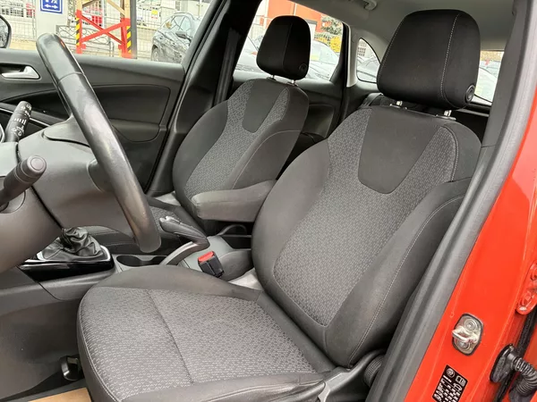 Opel Crossland 1.2TURBO 81kW EDITION - foto 10