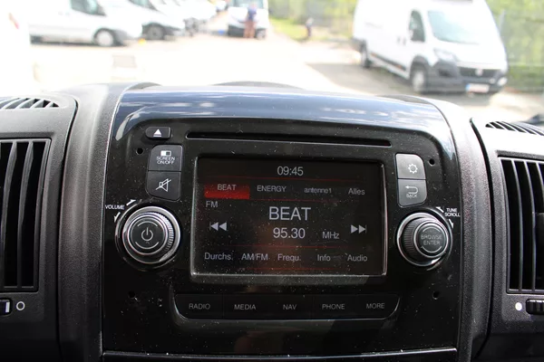 Fiat Ducato 2,3 JTD L2H1 klima+navi+110kw - foto 11