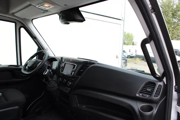 Iveco Daily 35S140 2,3 Hi-Matic Maxi+Klima - foto 11