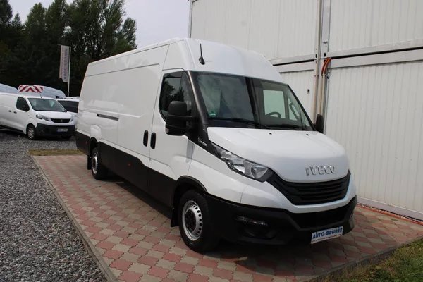 Iveco Daily 35S140 2,3 Hi-Matic Maxi+Klima - foto 2
