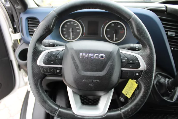 Iveco Daily 35S160 2,3 Hi-Matic Skříň+čelo - foto 10