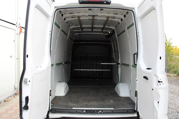 Iveco Daily 35S140 2,3 L2H2 Hi-Matic+Klima - foto 7