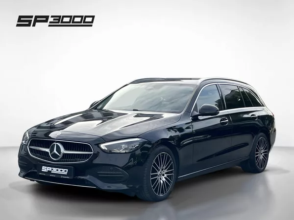 Mercedes-Benz Třídy C 220d 4Matic