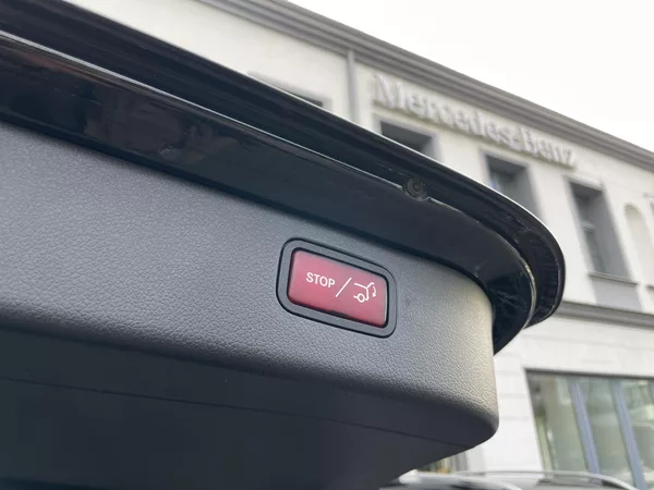 Mercedes-Benz Třídy C 220d 4Matic - foto 11