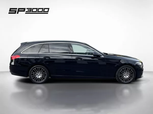 Mercedes-Benz Třídy C 220d 4Matic - foto 7