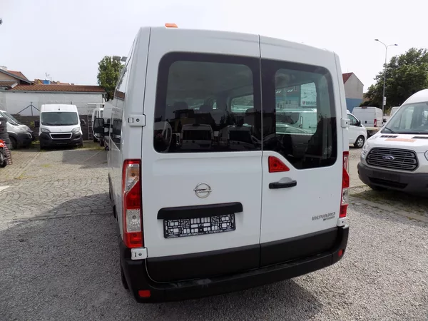 Opel Movano 2,3 CDTI 107 KW L1H1 9 MÍST - foto 14